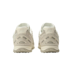NEW BALANCE 204L X ROSALÍA SEA SALT LINEN
