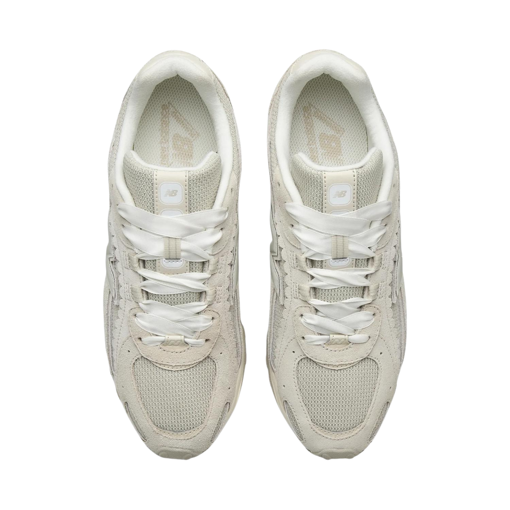 NEW BALANCE 204L X ROSALÍA SEA SALT LINEN